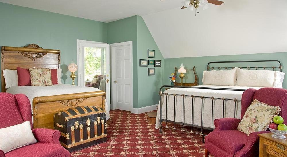 The Carriage House Inn B&B Lynchburg Bagian luar foto